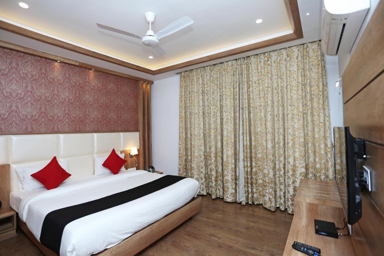 Hotel Yelchiko Varanasi Exterior photo