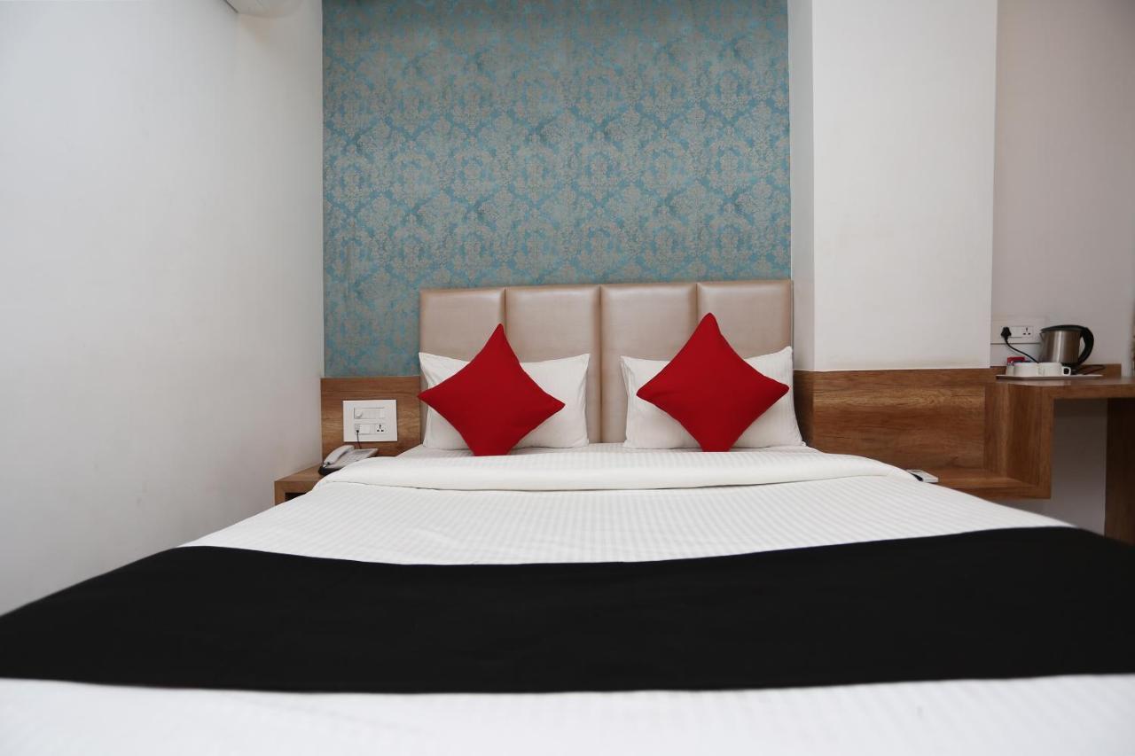 Hotel Yelchiko Varanasi Exterior photo
