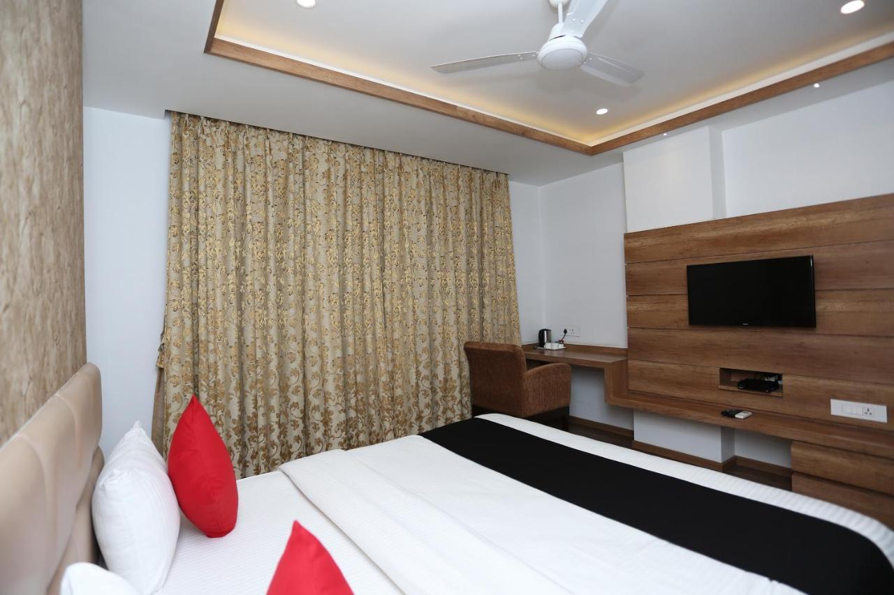 Hotel Yelchiko Varanasi Exterior photo